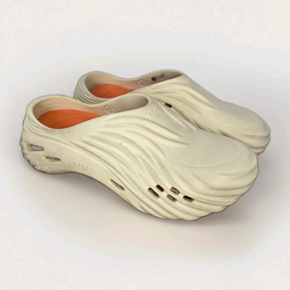 Crocs Echo Wave Vanilla Men 9  Wmns 11 Sandal Slide 210521-108 futuristic Wavey